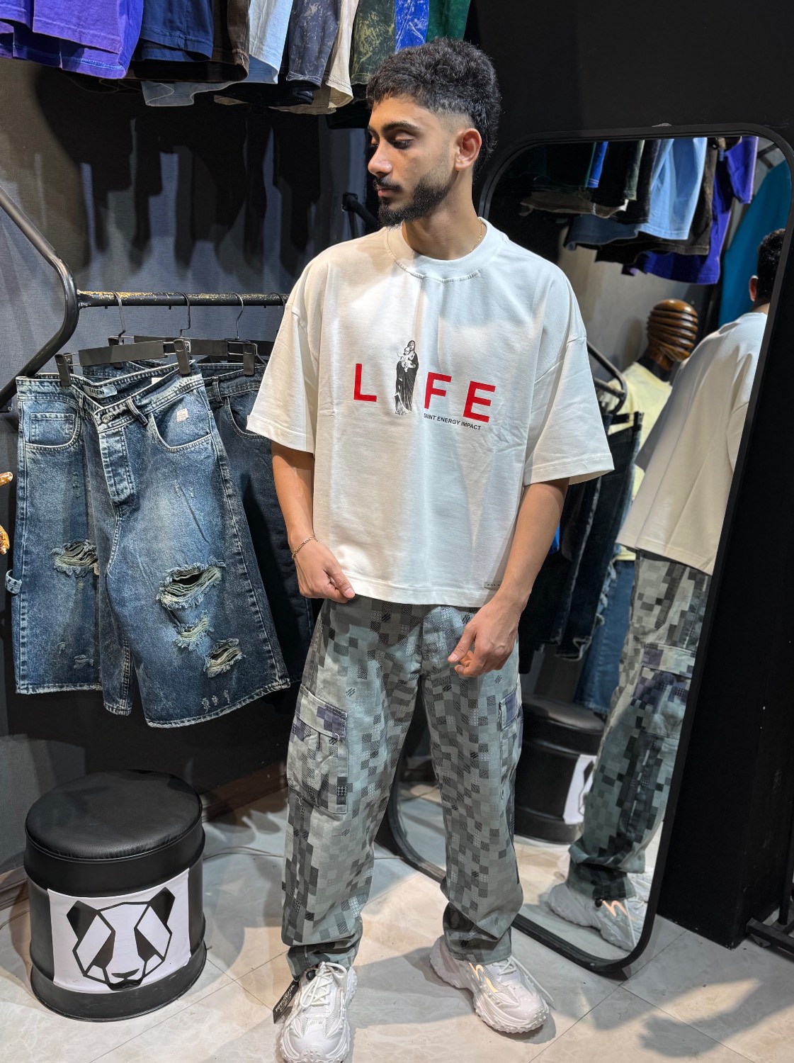 تیشرت LIFE